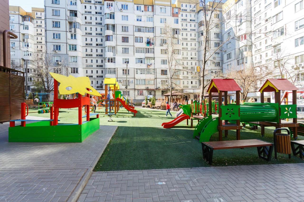 Double Skyhouse Exclusive Apartments Chisinau Exterior foto