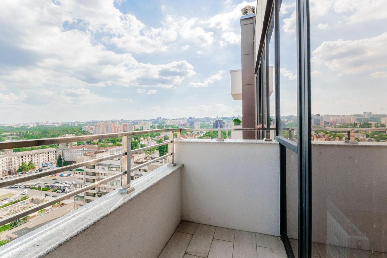 Double Skyhouse Exclusive Apartments Chisinau Exterior foto