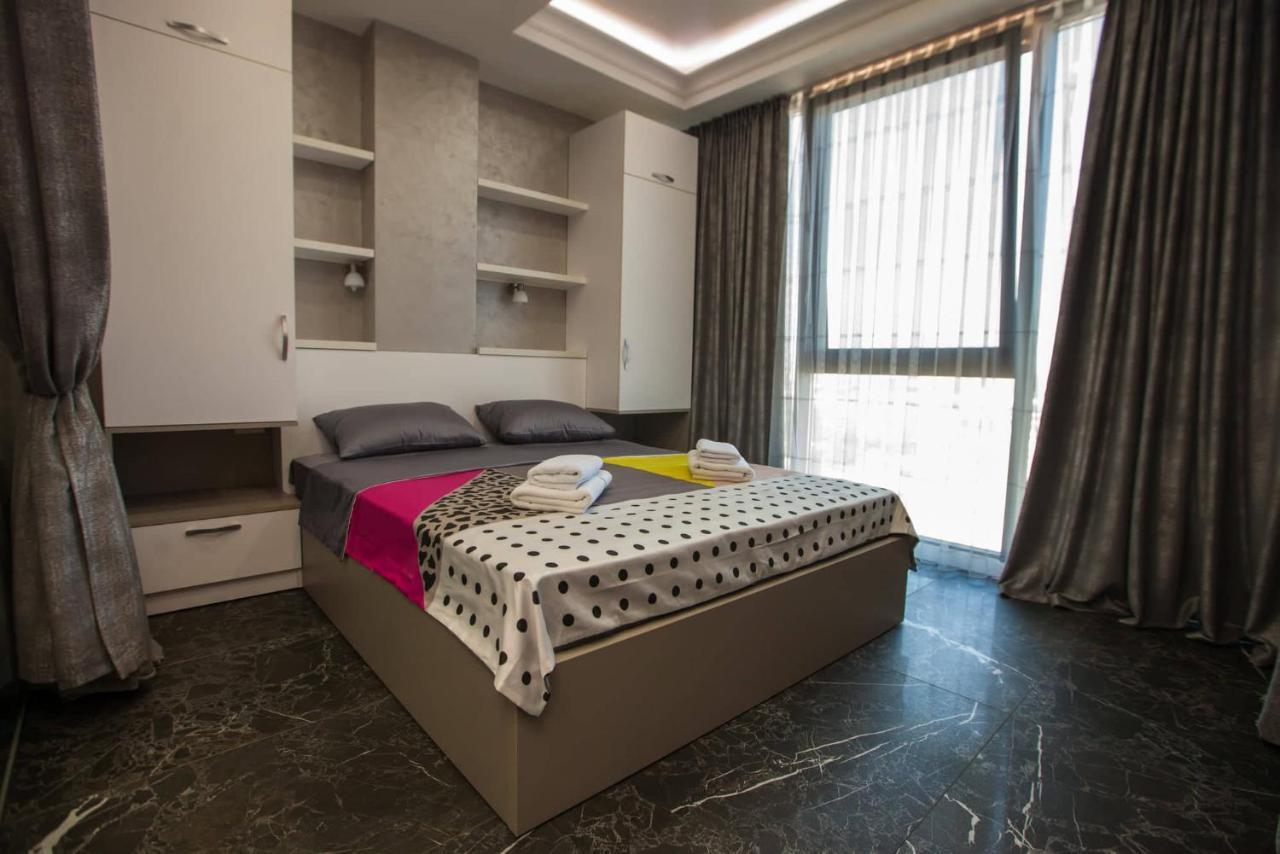 Double Skyhouse Exclusive Apartments Chisinau Exterior foto