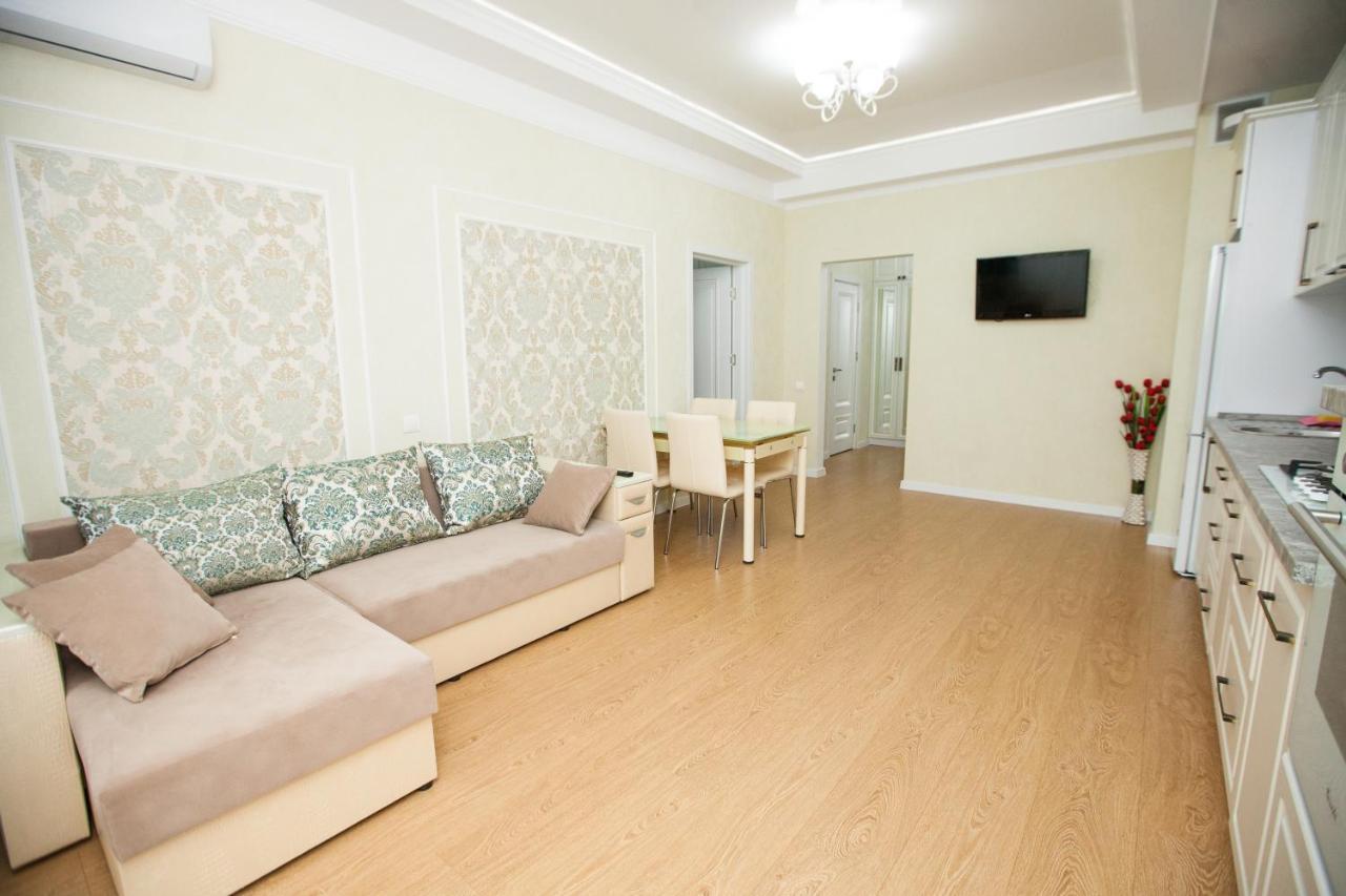 Double Skyhouse Exclusive Apartments Chisinau Exterior foto