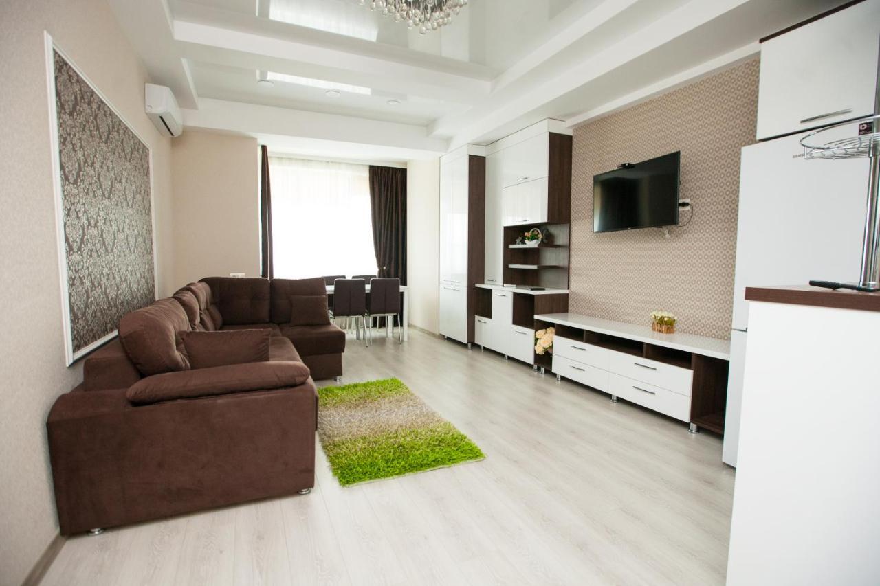 Double Skyhouse Exclusive Apartments Chisinau Exterior foto